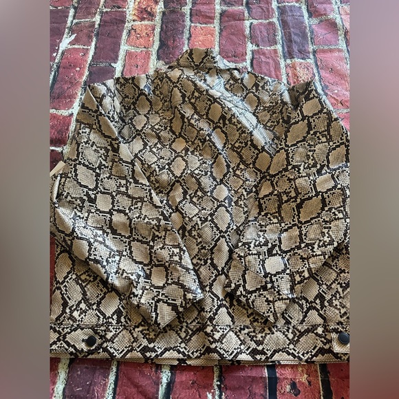 NWT Good American Faux Snake Pants & Jacket size 2 - Picture 3 of 12